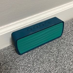 Green and Blue Portable Bluetooth Speaker